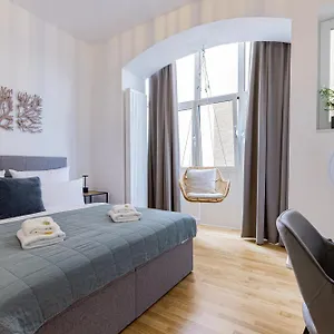 Lamiacasa City-grande Family-business Groups Stuttgart